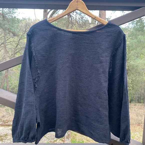 Curator SF Tamu Top - Picture 3 of 6